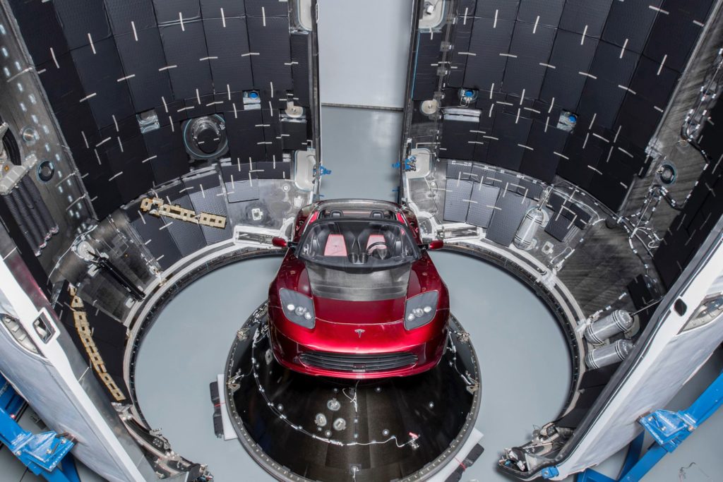 Le Tesla Roadster prêt pour son voyage sur Mars