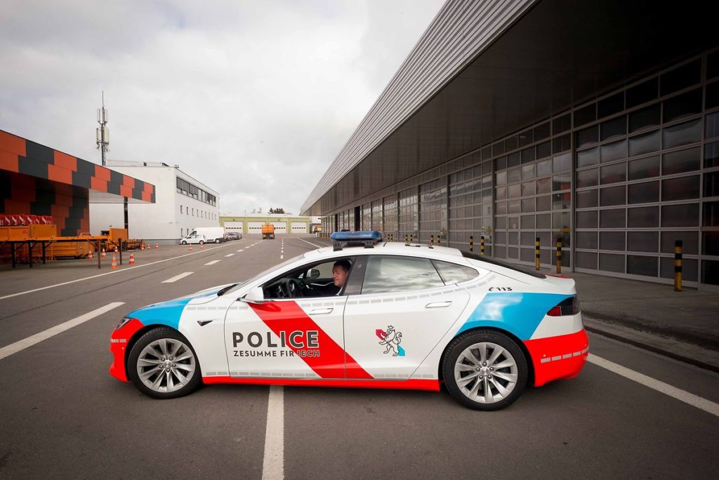 Les nouvelles Tesla de la police luxembourgeoise sont arrivées