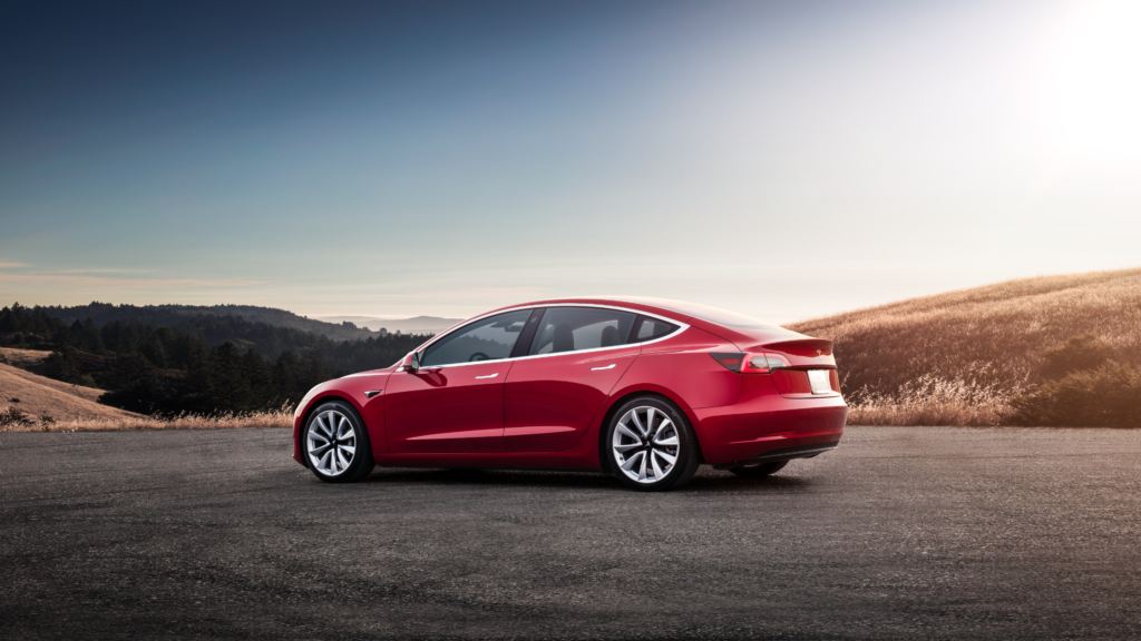 Tesla Model 3 : l'objectif de 5 000 fabrications par semaine atteint