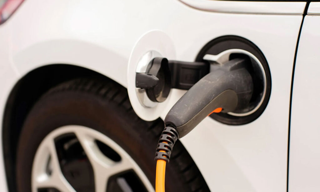 Les coûts de recharge des véhicules électriques face à la hausse des prix de l'électricité